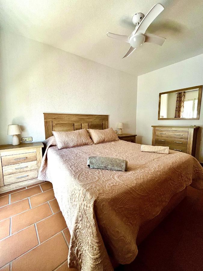 Apartamento En El Casco Historico, A 5 Min Playa. Conil De La Frontera Luaran gambar