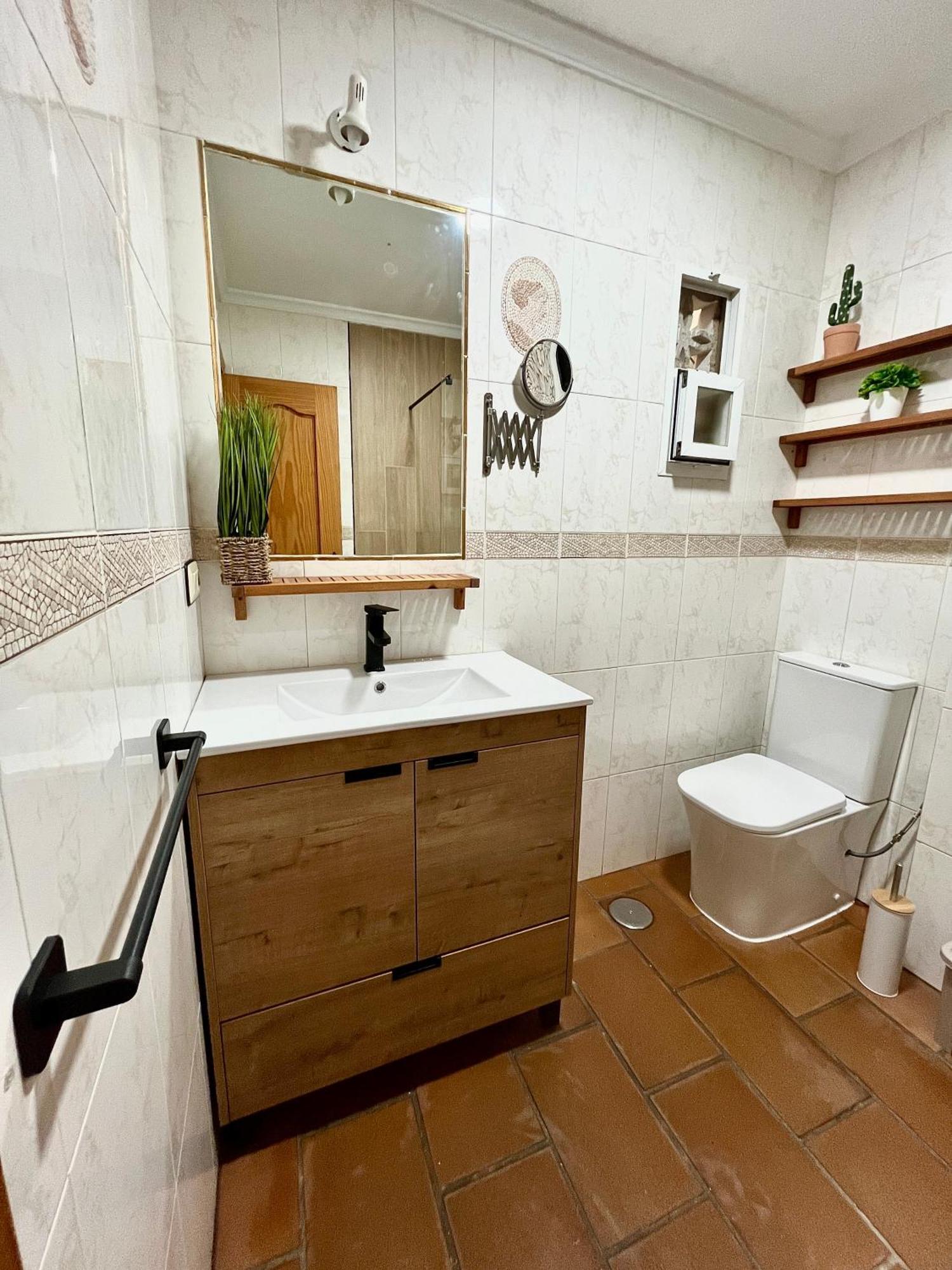 Apartamento En El Casco Historico, A 5 Min Playa. Conil De La Frontera Luaran gambar